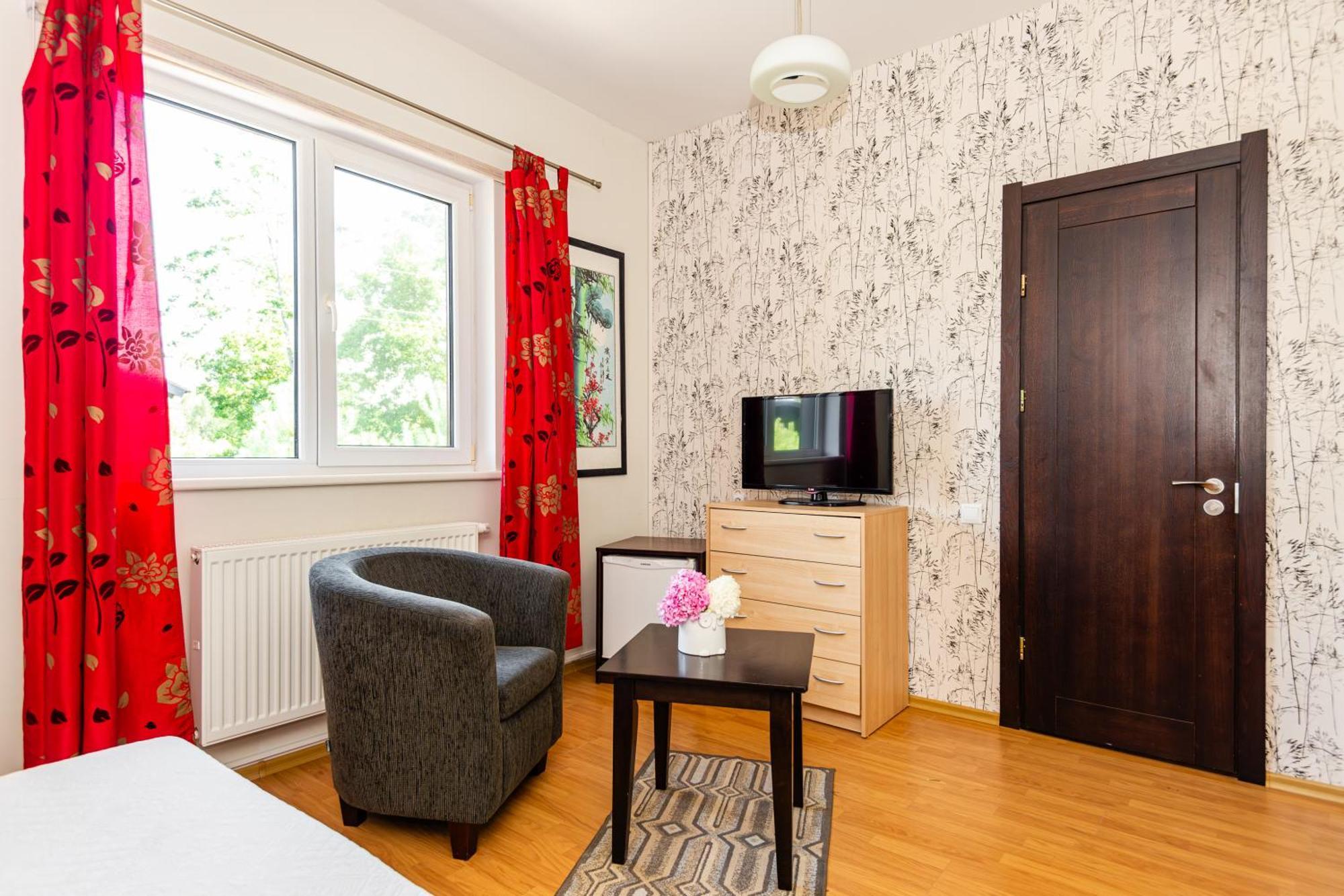Guest House Pasaulio Krastas Palanga Rom bilde